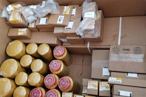 卡特C13發(fā)動機配件大揭秘：你不得不知的那些事兒