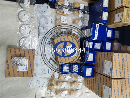 珀金斯1204EA-E44TTA發(fā)動機總成與零配件：工程機械的動力心臟