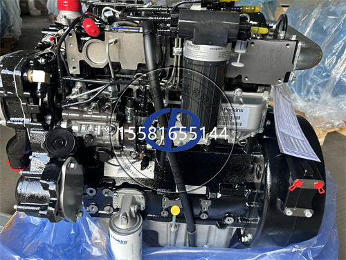 珀金斯1104D-44T發(fā)動機(jī)：多面手的動力傳奇