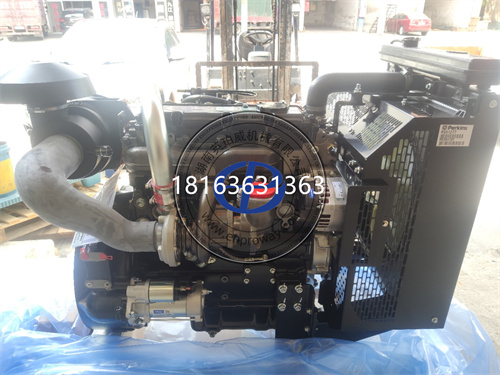 珀金斯1104A-44TG2發(fā)動(dòng)機(jī)：動(dòng)力界的“多面手”