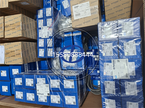 特雷克斯裝載機動力核心配件，原裝進口珀金斯柴油機配件大揭秘！