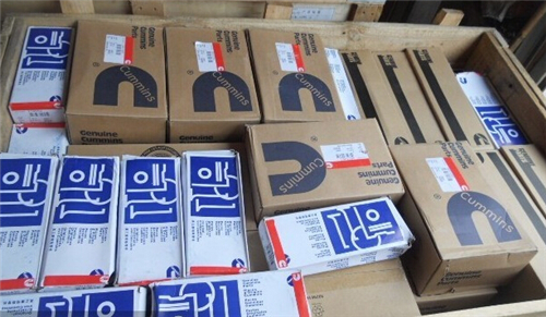 康明斯柴油發(fā)動(dòng)機(jī)ISB、ISBe2、ISBe3、ISBe4、QSB4.5、QSB5.9、QSB6.7、ISC、QSC8.3、ISL、ISLe3、ISLe4 和 QSL9 發(fā)動(dòng)機(jī) CM850電子控制系統(tǒng)