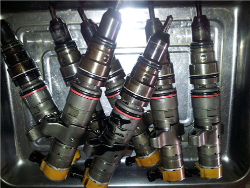 Perkins珀金斯1306-E87TA86柴油發(fā)動機2593597 C91噴油器
