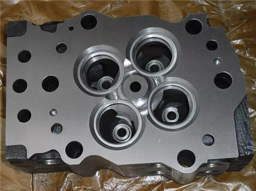 威爾遜P1950E1-P2500E發(fā)電機(jī)配件缸蓋